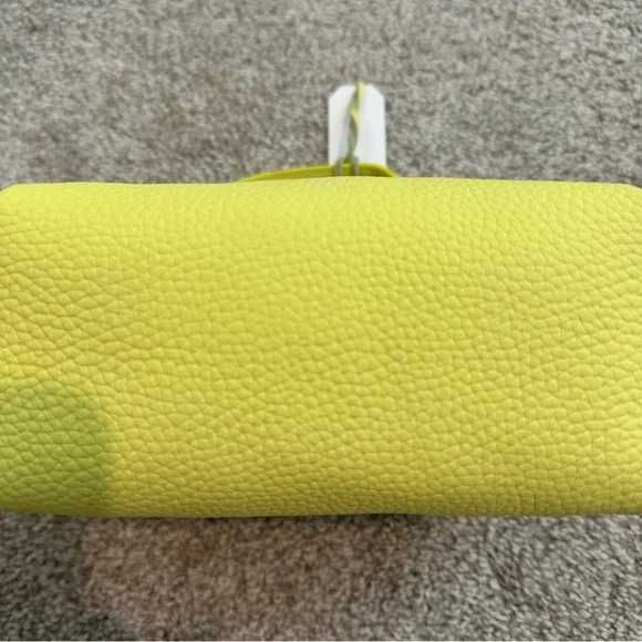 Stoney Clover Lane Lime Leather Pouchette NWT - Picture 3 of 4